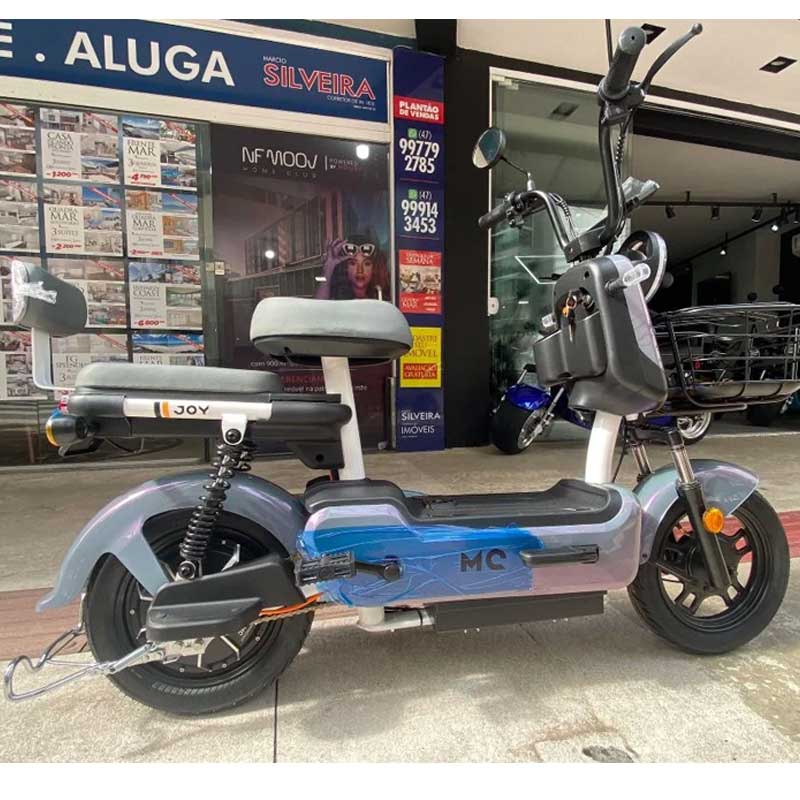 Scooter eletrica precisa de cnh ?